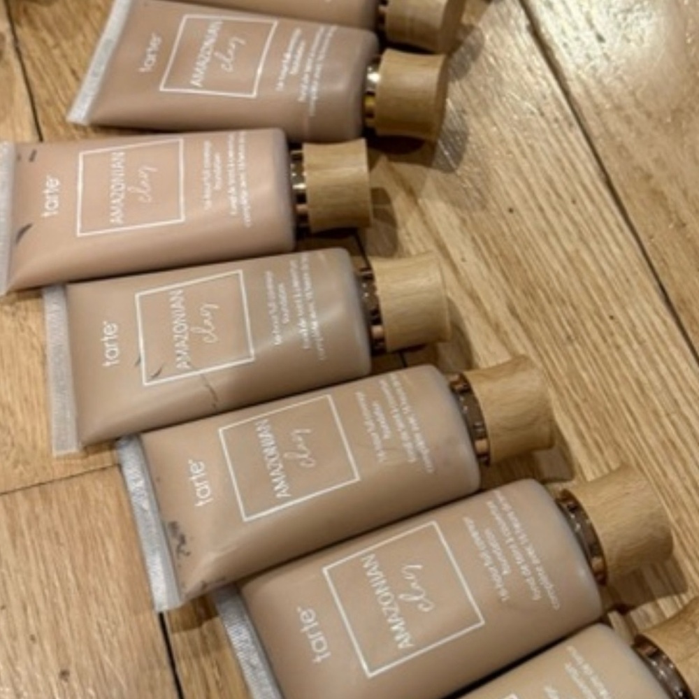 Tarte Tan Foundation Liquid Makeup - Picture 4 of 9